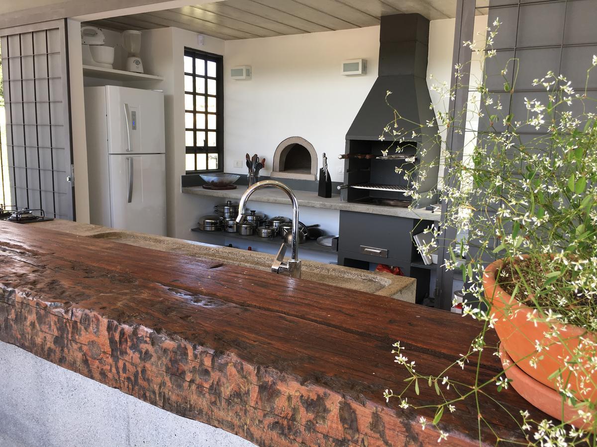 Latitude Lodge Куня Екстер'єр фото