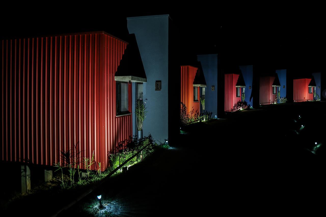 Latitude Lodge Куня Екстер'єр фото