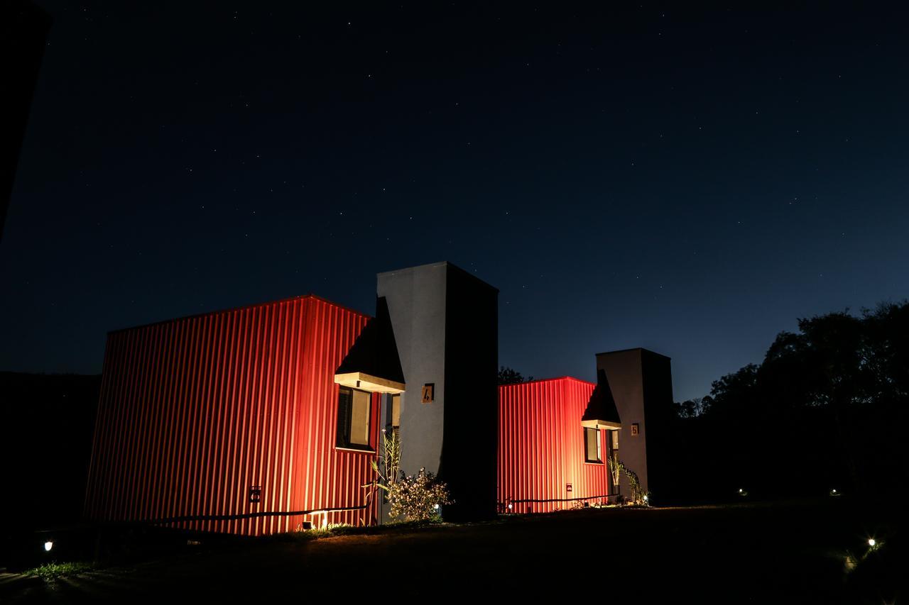 Latitude Lodge Куня Екстер'єр фото